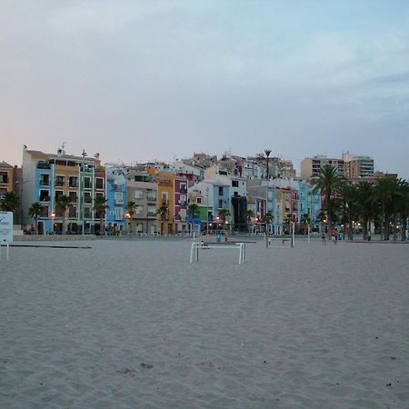 Ata, Moderno Atico En Primera Linea En El Casco Antiguo Villajoyosa Luaran gambar